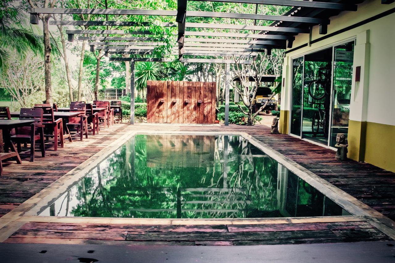 Singha Rubber Tree Hotel Ban Huai Maenam Noi Exterior foto